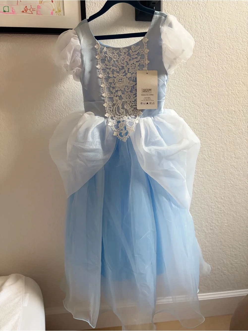 Girls size 6-7 dresss bundle - 9 dresses